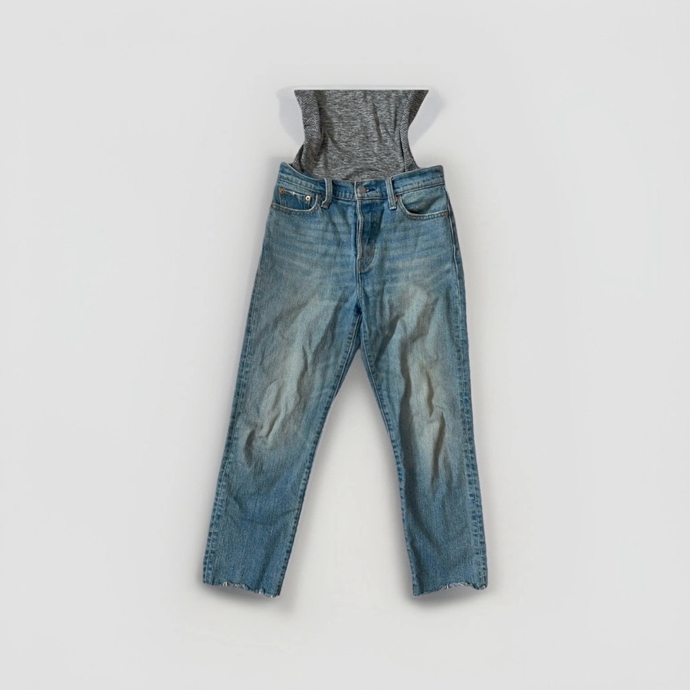 Levi’s Distressed Blue Denim Jeans size 26 women’s